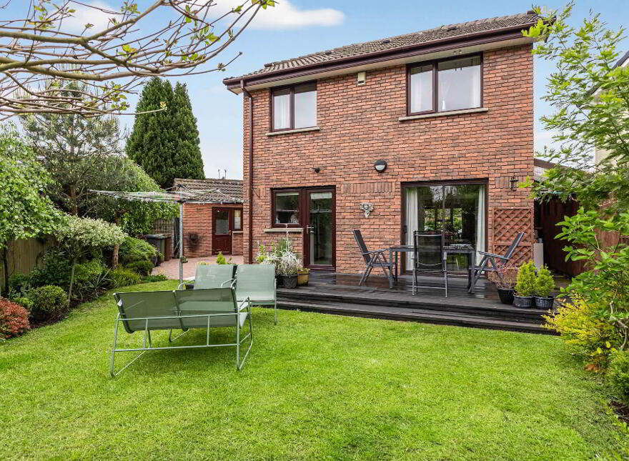68 The Brambles, Lisburn, BT28 2XY