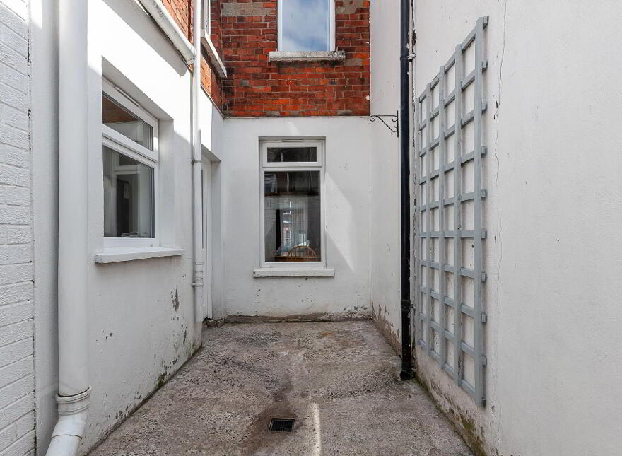 245 Roden Street, Belfast, BT12 5QB