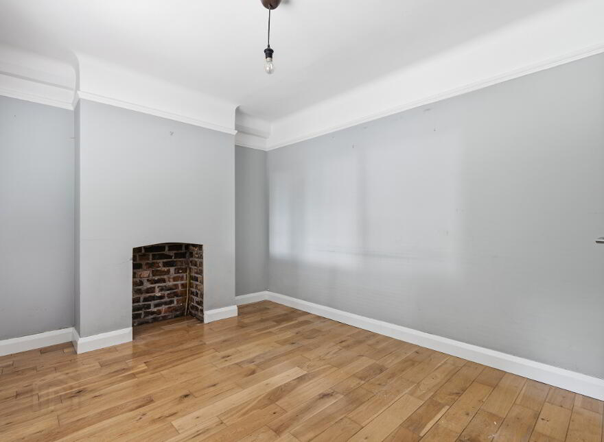 18 Cherryvalley Park, Belfast, BT5 6PL