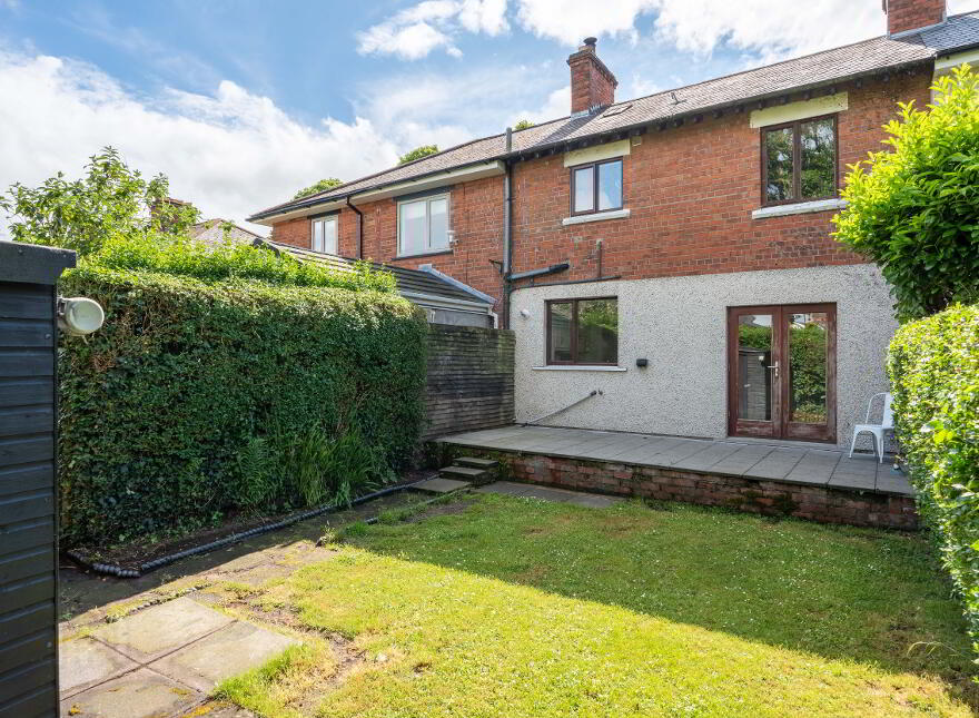 18 Cherryvalley Park, Belfast, BT5 6PL