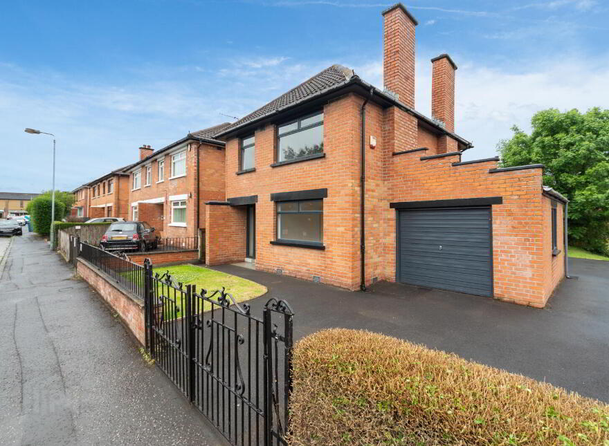 26 Pasadena Gardens, Belfast, BT5 6HU