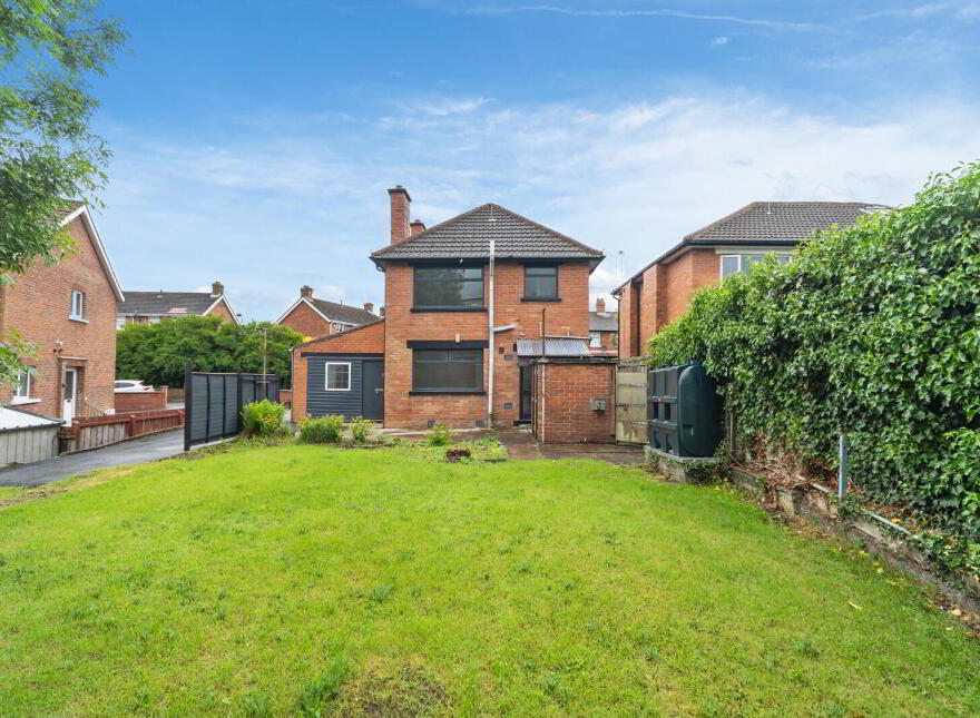 26 Pasadena Gardens, Belfast, BT5 6HU