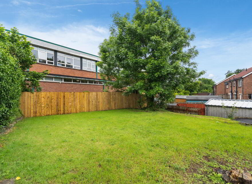 26 Pasadena Gardens, Belfast, BT5 6HU