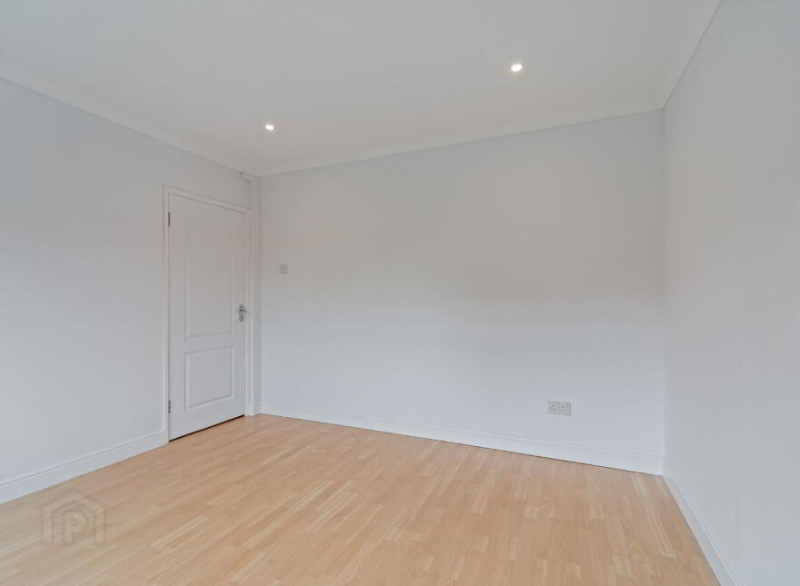 26 Pasadena Gardens, Belfast, BT5 6HU