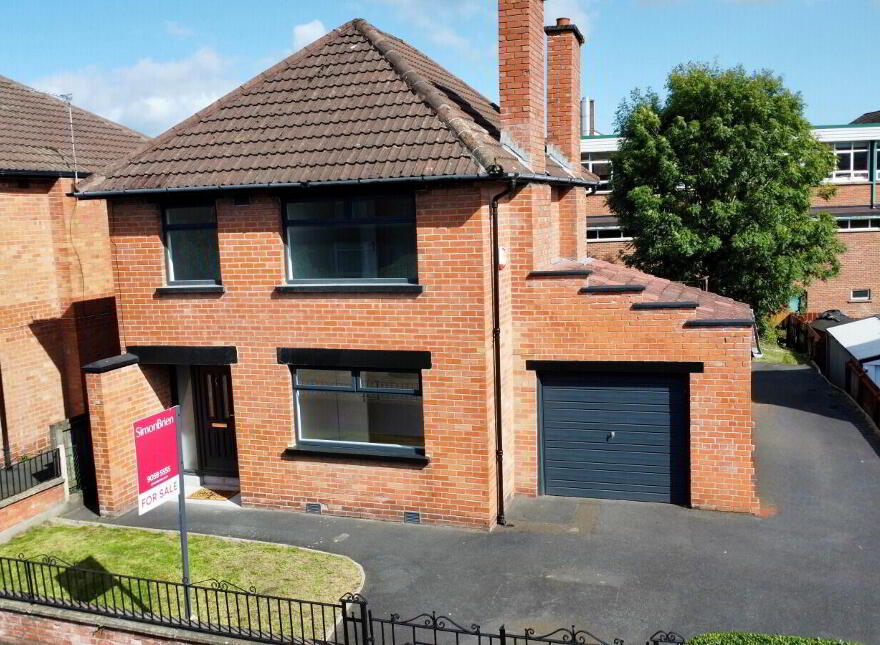 26 Pasadena Gardens, Belfast, BT5 6HU
