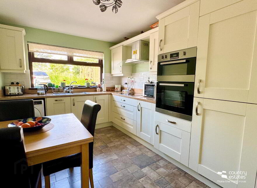 29 Cogry Road, Ballyclare, BT39 9JG