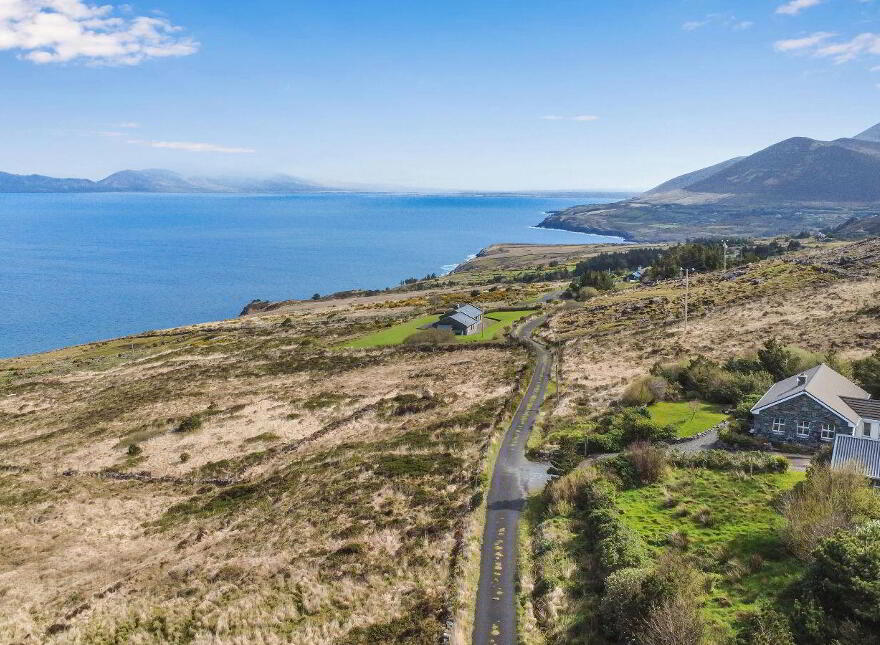 Roads, Kells West, Cahersiveen, V23X211