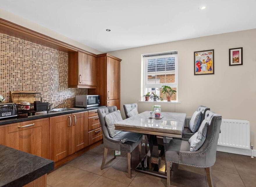 1 Holstein Hall, Lisburn, BT28 2RQ