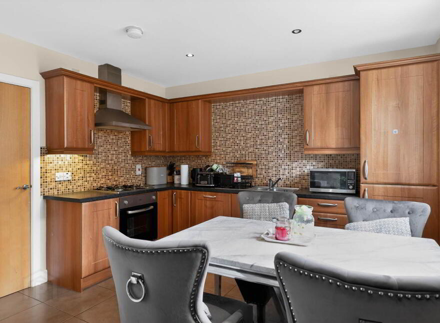 1 Holstein Hall, Lisburn, BT28 2RQ