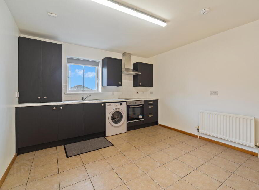 5 Ravensdale Court, Belfast, BT5 5GZ