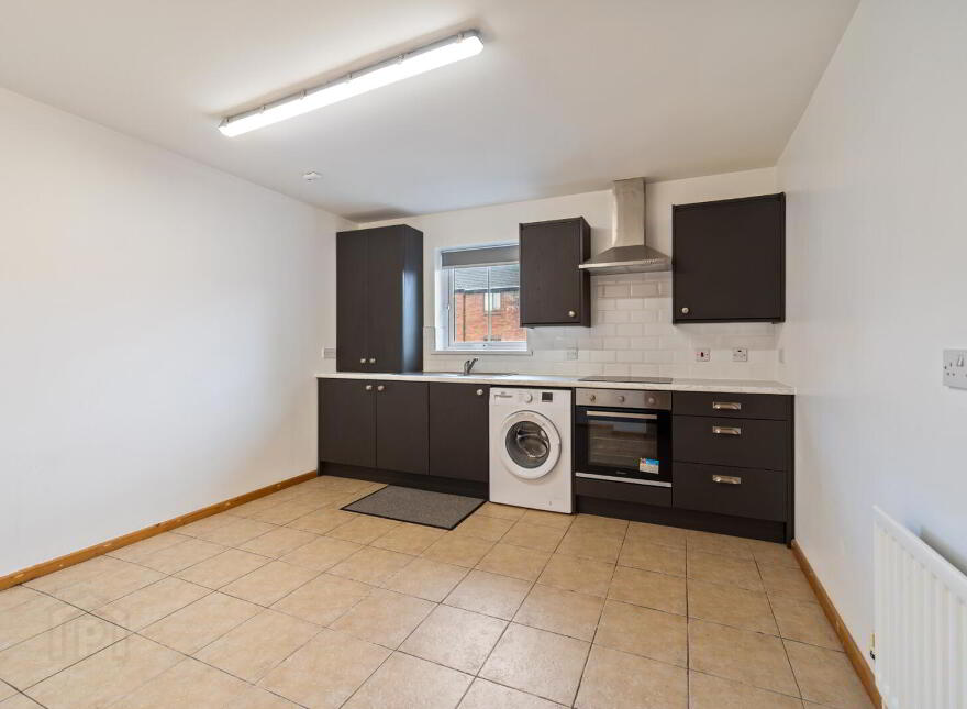 5 Ravensdale Court, Belfast, BT5 5GZ