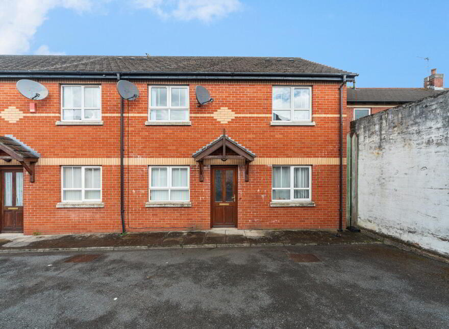 5 Ravensdale Court, Belfast, BT5 5GZ