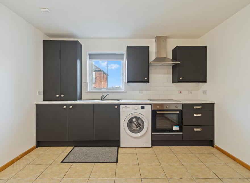 5 Ravensdale Court, Belfast, BT5 5GZ