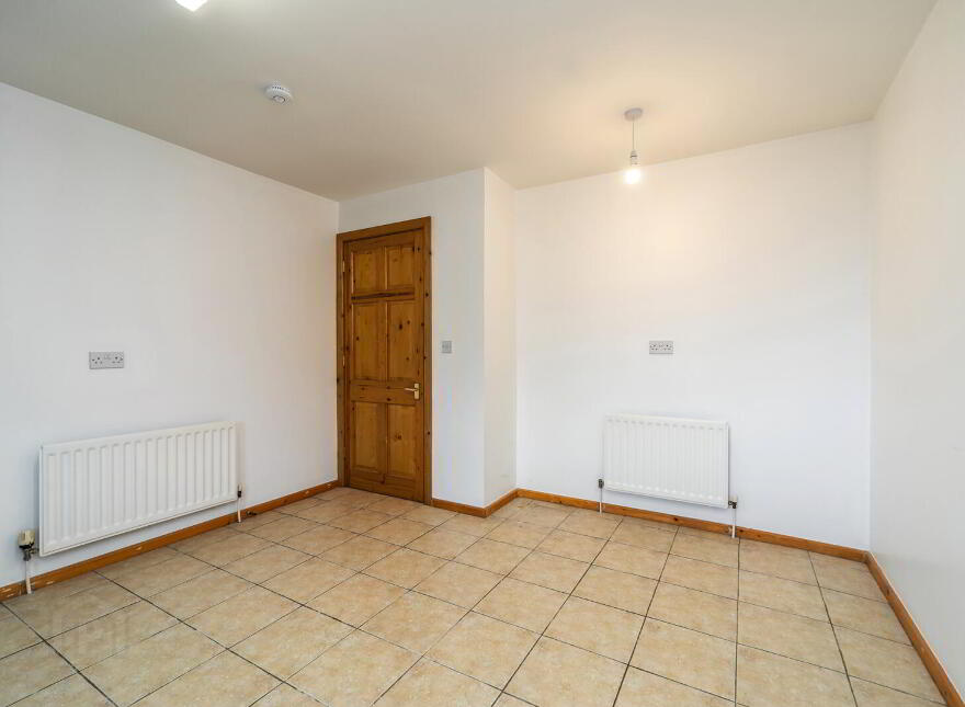 5 Ravensdale Court, Belfast, BT5 5GZ