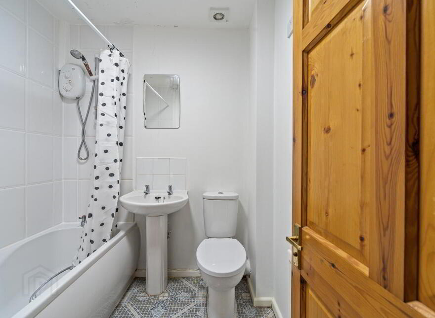 5 Ravensdale Court, Belfast, BT5 5GZ