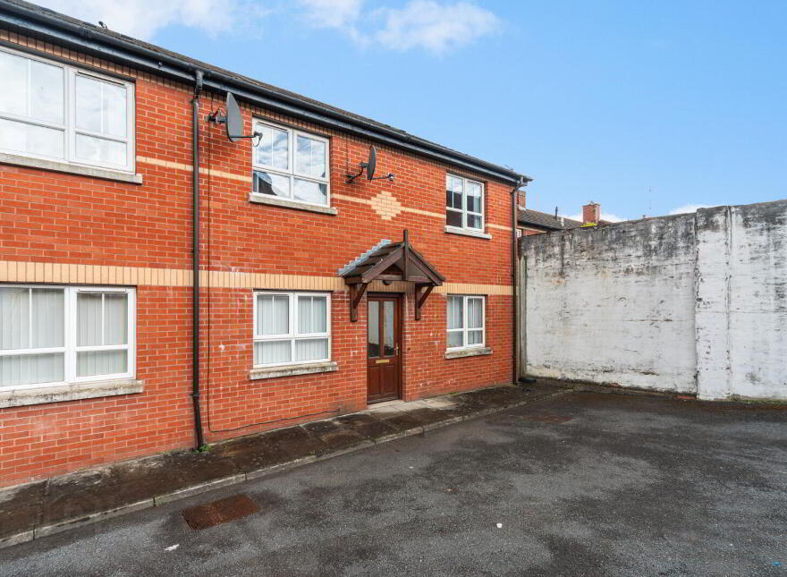 5 Ravensdale Court, Belfast, BT5 5GZ