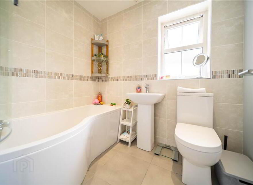 14 Rocklyn Drive, Donaghadee, BT21 0FP