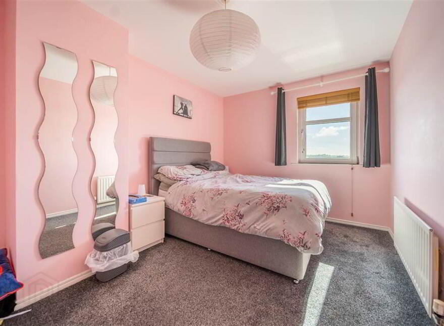 6 Gibsons Green, Bangor, BT19 7SQ
