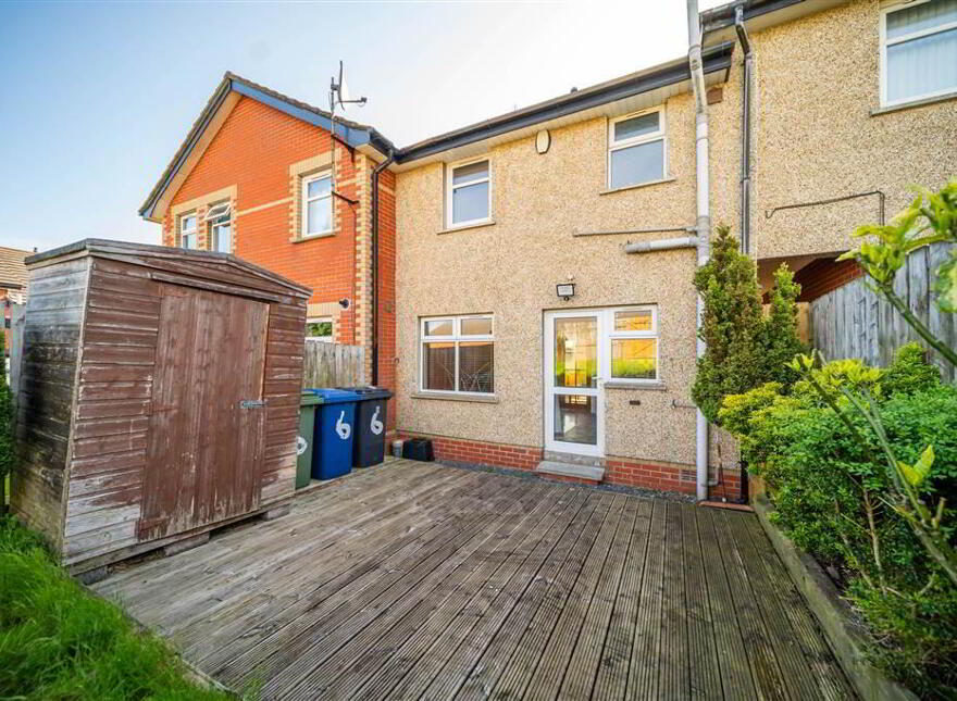 6 Gibsons Green, Bangor, BT19 7SQ