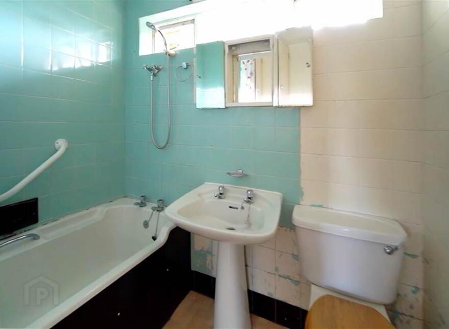 18 Seymour Park, Bangor, BT19 1BW