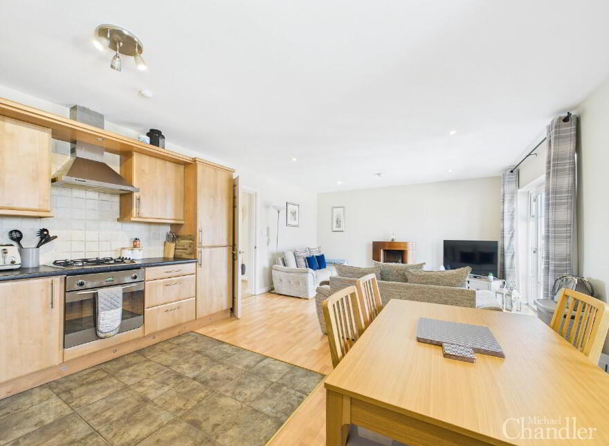43 The Courtyard, 222 Castlereagh Road, Belfast, BT5 5FZ