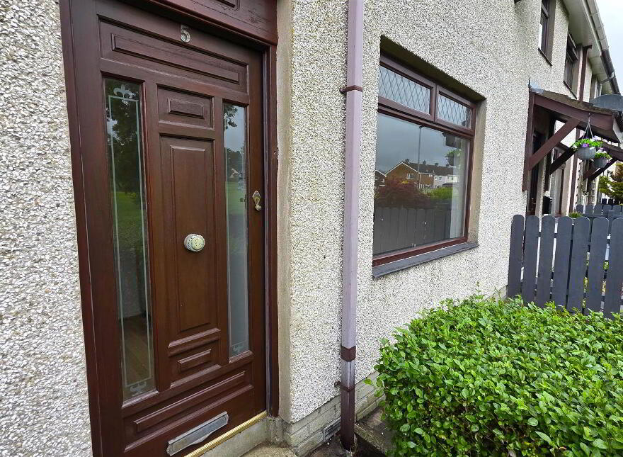 5 Carntall Gardens, Antrim, BT41 1DP