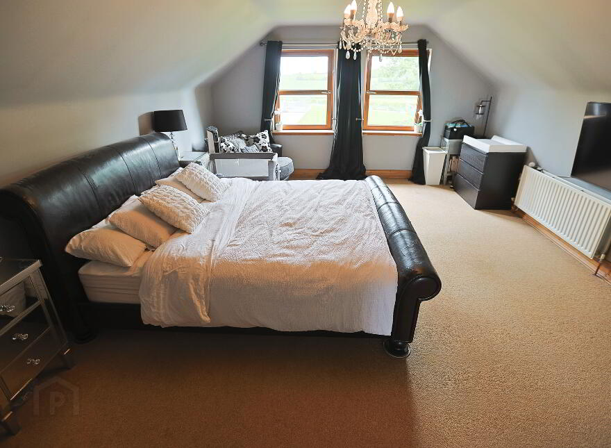 Russ Heak House, 17 Tullymacann Road, Tandragee, Craigavon, BT62 2DZ