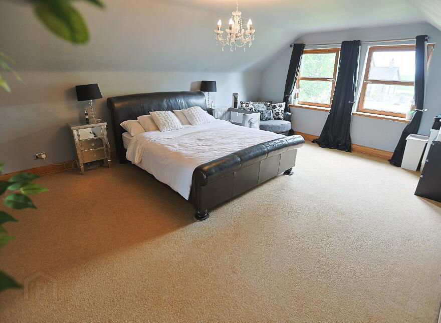 Russ Heak House, 17 Tullymacann Road, Tandragee, Craigavon, BT62 2DZ