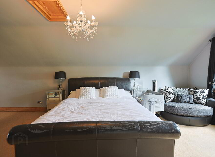 Russ Heak House, 17 Tullymacann Road, Tandragee, Craigavon, BT62 2DZ