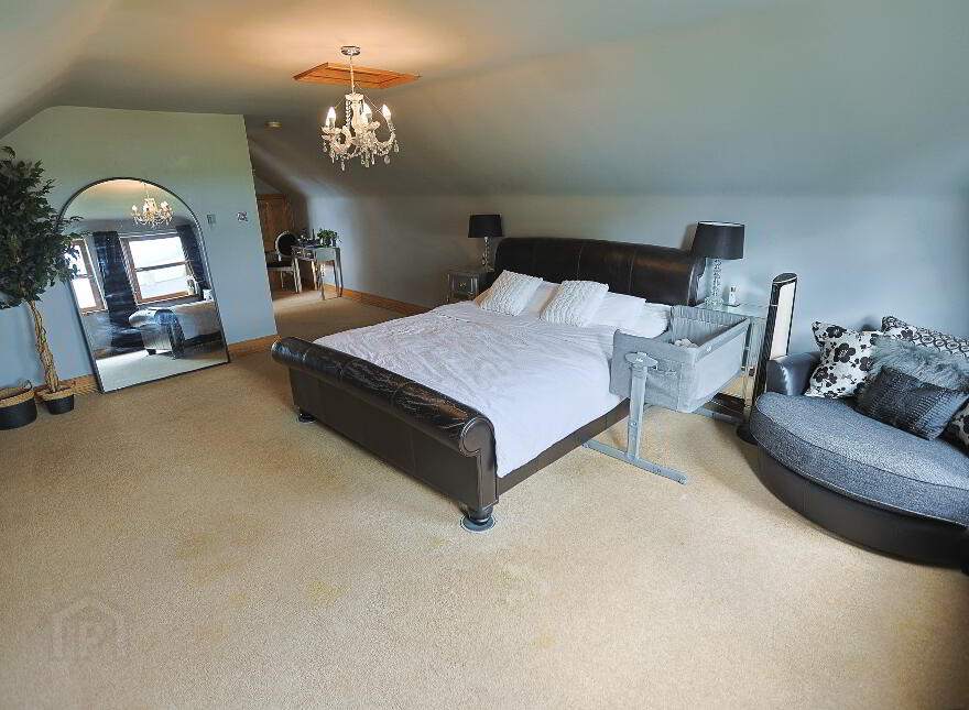 Russ Heak House, 17 Tullymacann Road, Tandragee, Craigavon, BT62 2DZ