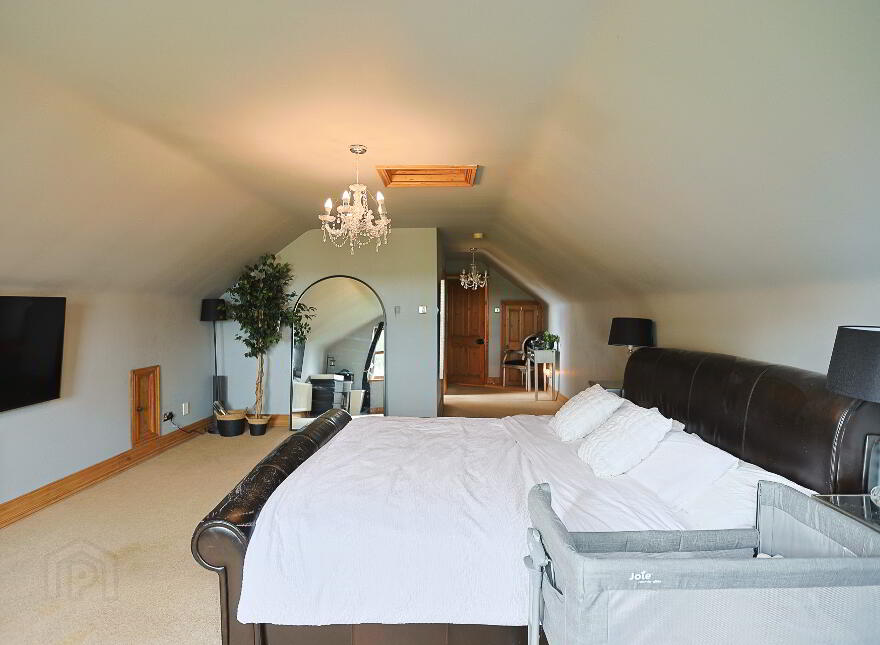 Russ Heak House, 17 Tullymacann Road, Tandragee, Craigavon, BT62 2DZ