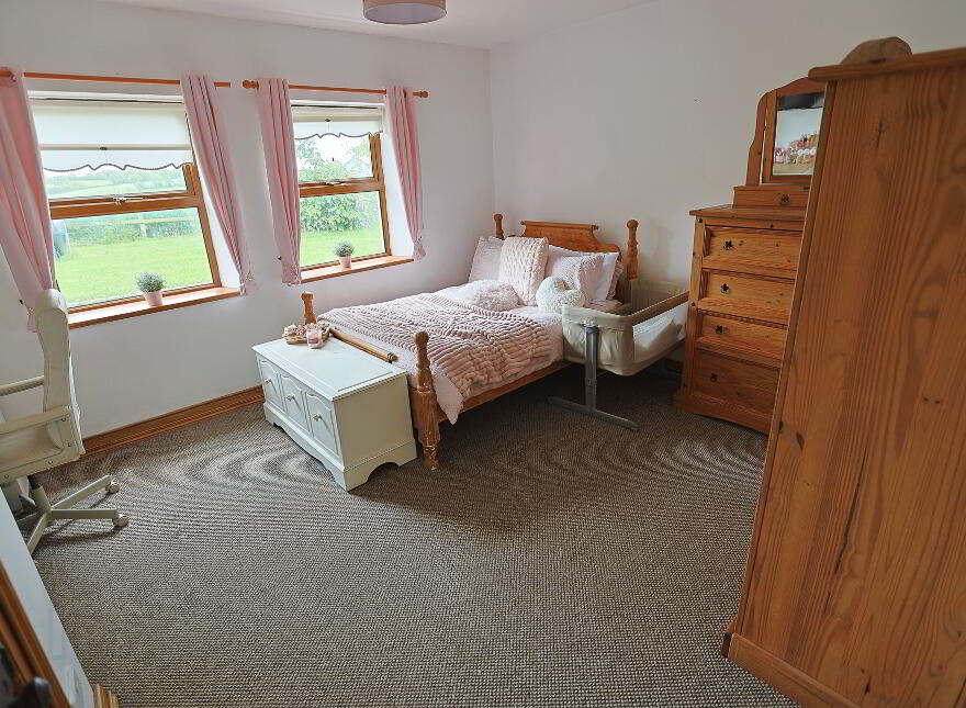Russ Heak House, 17 Tullymacann Road, Tandragee, Craigavon, BT62 2DZ