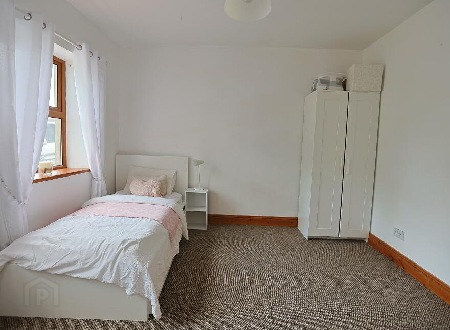 Russ Heak House, 17 Tullymacann Road, Tandragee, Craigavon, BT62 2DZ