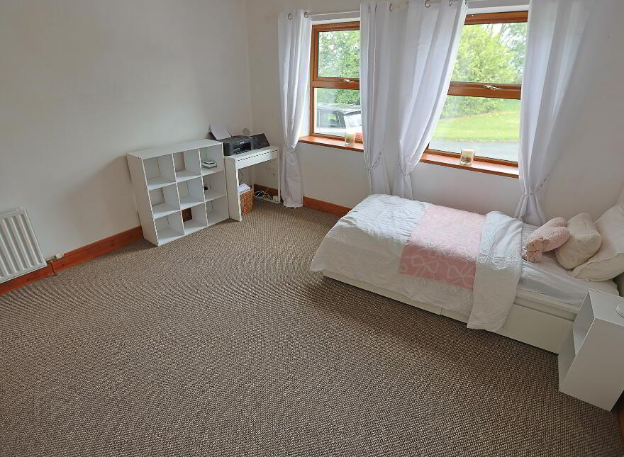 Russ Heak House, 17 Tullymacann Road, Tandragee, Craigavon, BT62 2DZ