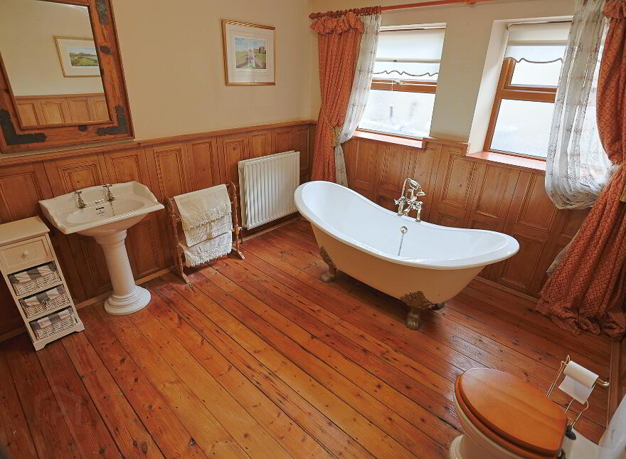 Russ Heak House, 17 Tullymacann Road, Tandragee, Craigavon, BT62 2DZ