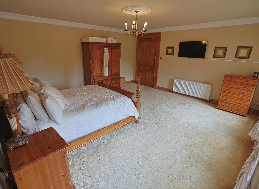 Russ Heak House, 17 Tullymacann Road, Tandragee, Craigavon, BT62 2DZ