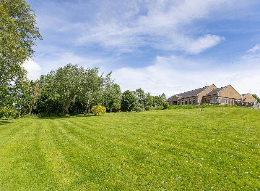Russ Heak House, 17 Tullymacann Road, Tandragee, Craigavon, BT62 2DZ