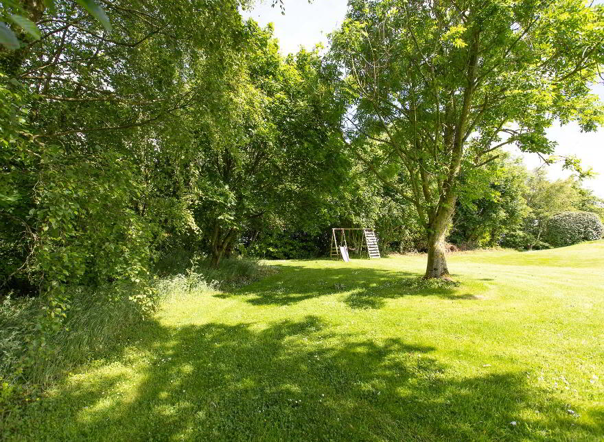 Russ Heak House, 17 Tullymacann Road, Tandragee, Craigavon, BT62 2DZ