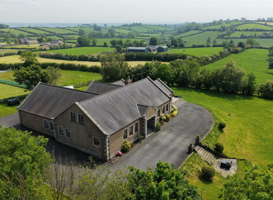 Russ Heak House, 17 Tullymacann Road, Tandragee, Craigavon, BT62 2DZ