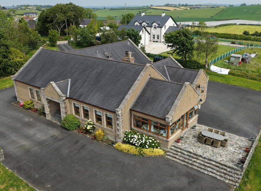 Russ Heak House, 17 Tullymacann Road, Tandragee, Craigavon, BT62 2DZ