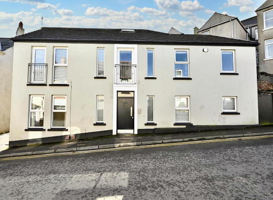 Apt 3, 61 Central Avenue, Bangor, BT20 3AU
