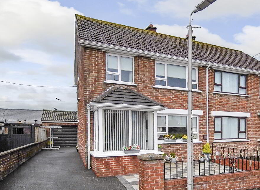 8 Kilowen, Coalisland, Dungannon, BT71 4NN