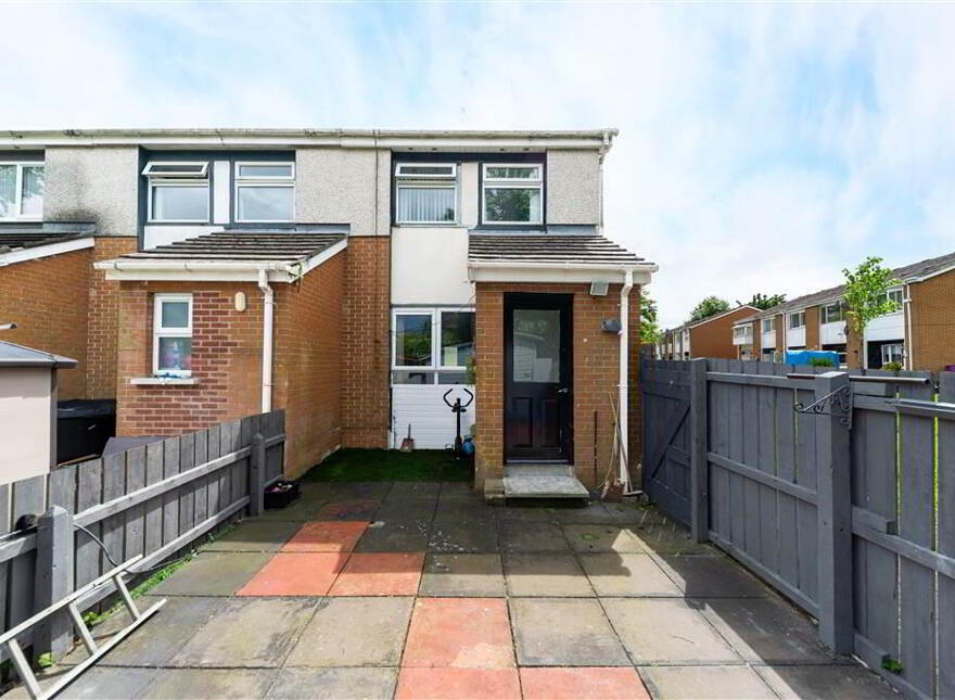 14 Finnis Close, Belfast, BT9 6QW