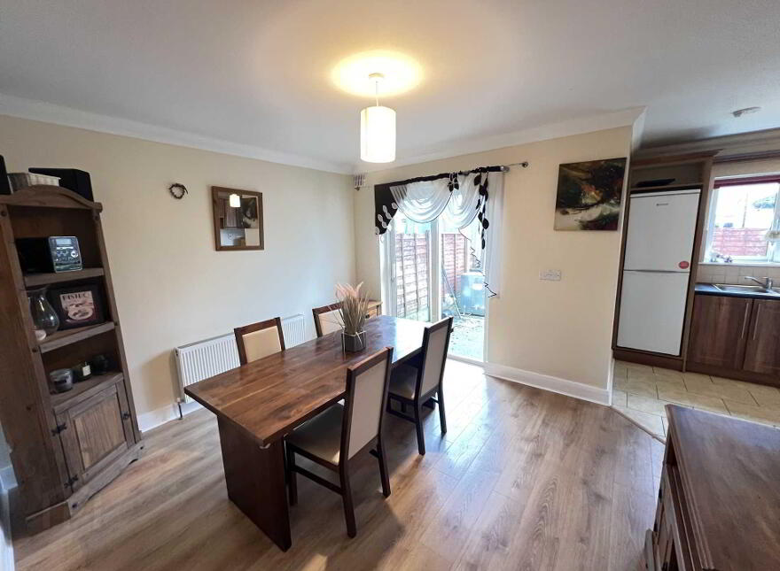 12 College Woods, Balla, Castlebar, F23T654