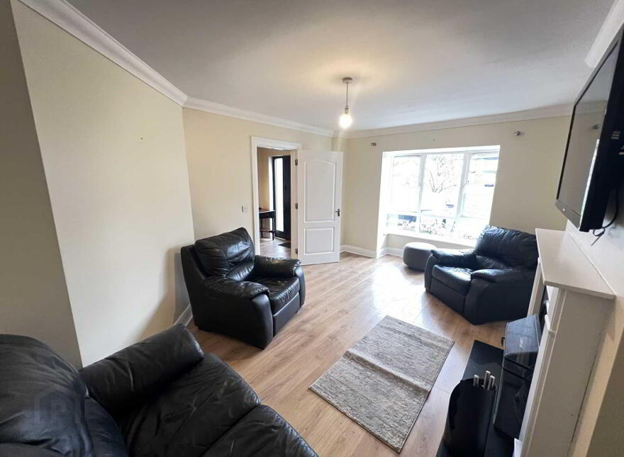12 College Woods, Balla, Castlebar, F23T654