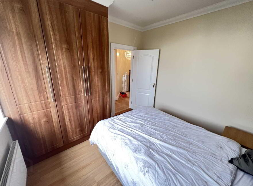 12 College Woods, Balla, Castlebar, F23T654
