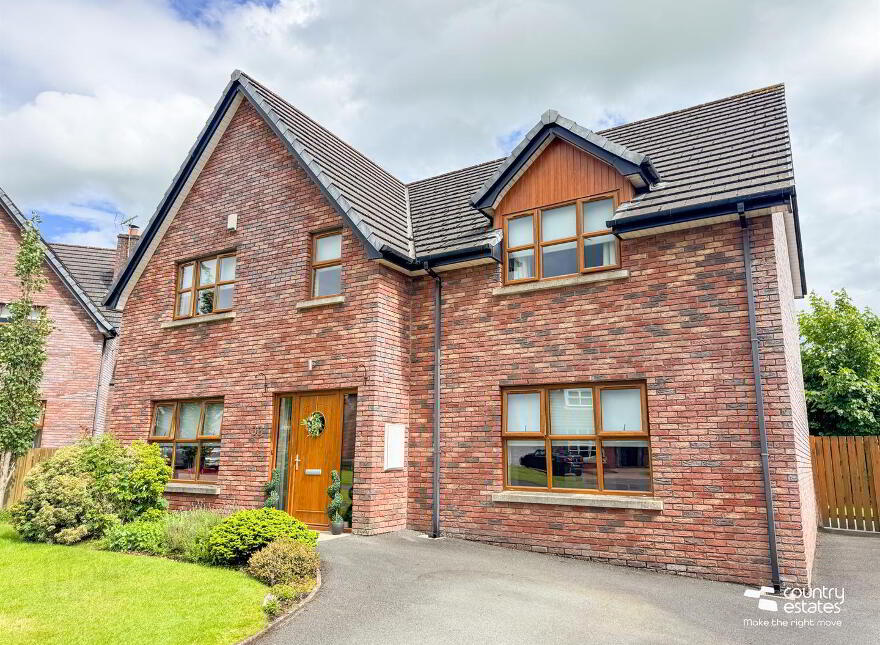 33 Toberdowney Valley, Ballynure, Ballyclare, BT39 9TS