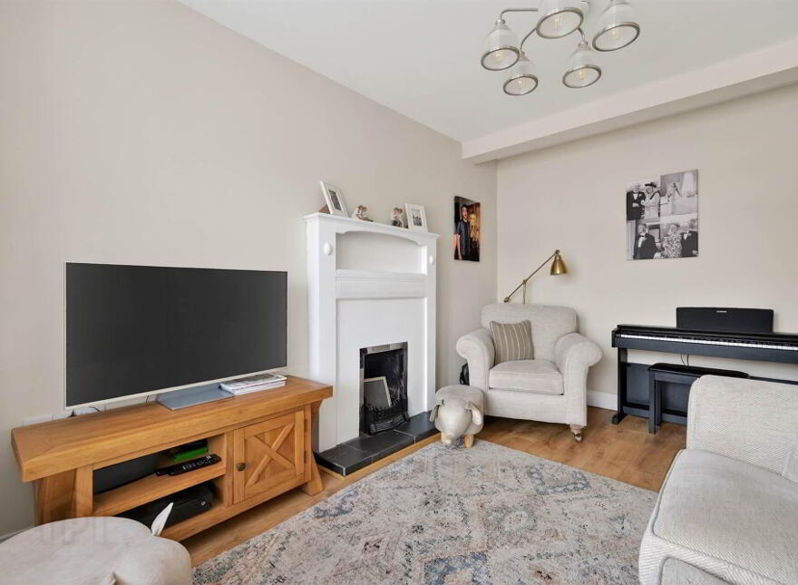 60 Upper Lisburn Road, Finaghy, Belfast, BT10 0AB