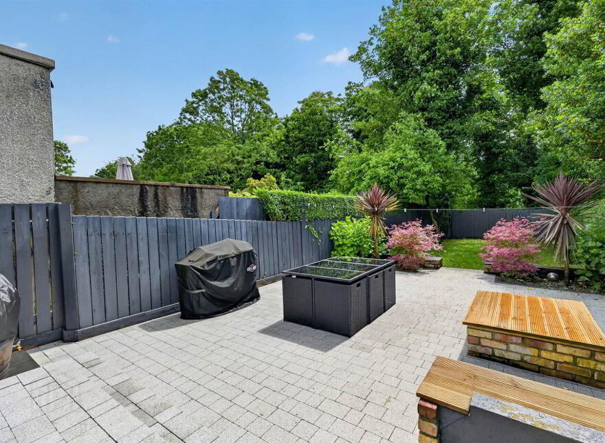 60 Upper Lisburn Road, Finaghy, Belfast, BT10 0AB