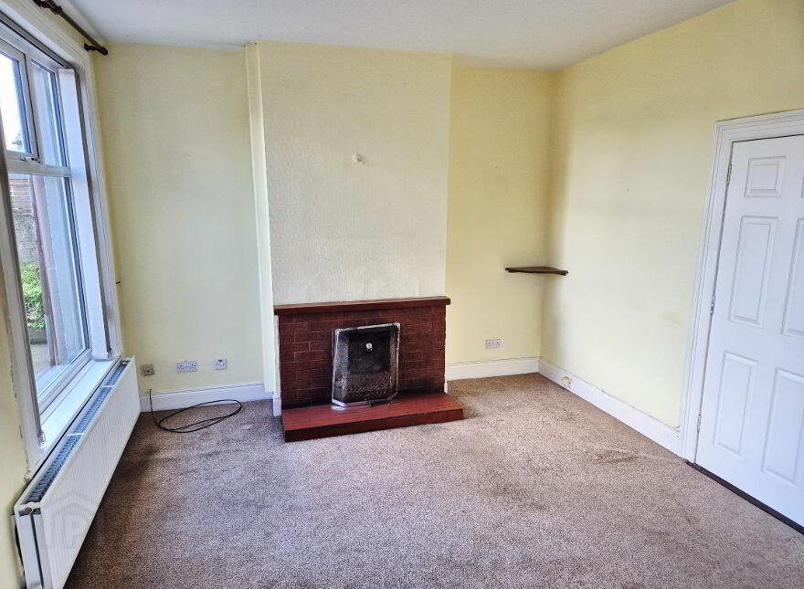 90 Ballycastle Road, Coleraine, BT52 2DY